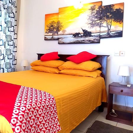 Oyo 459 Barasti Beach Resort กาลูทารา ภายนอก รูปภาพ