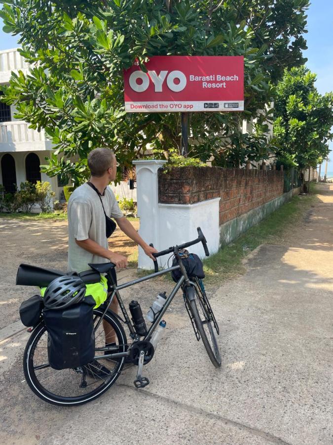 Oyo 459 Barasti Beach Resort กาลูทารา ภายนอก รูปภาพ