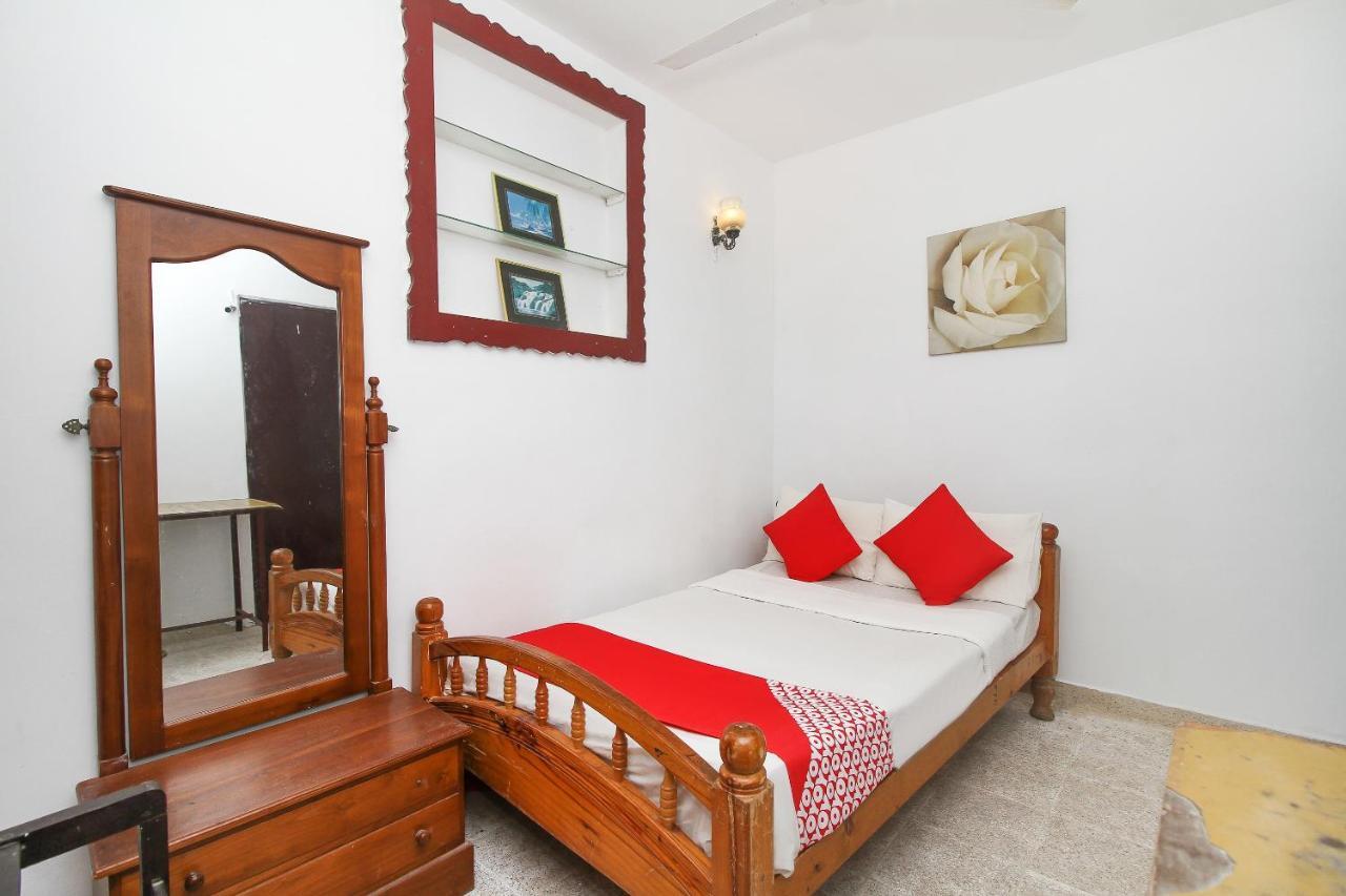Oyo 459 Barasti Beach Resort กาลูทารา ภายนอก รูปภาพ