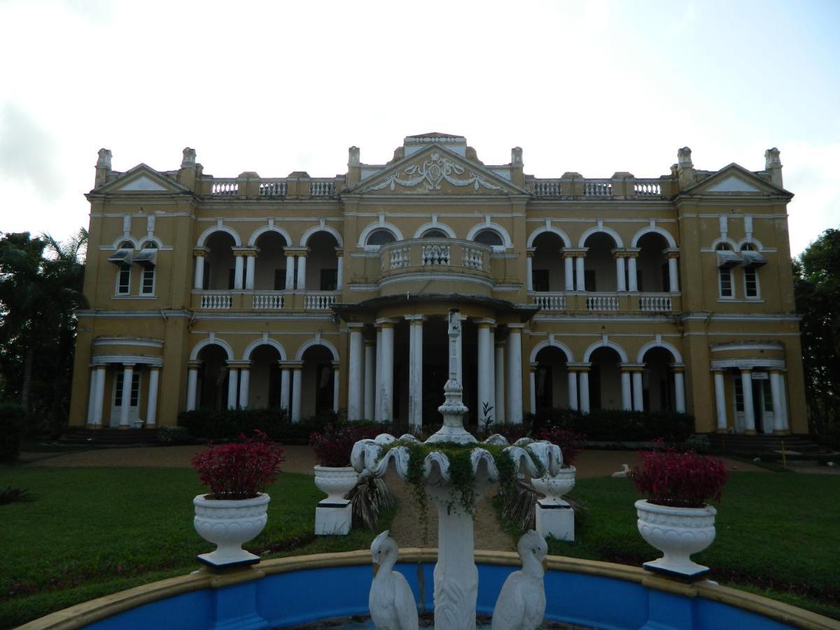 Oyo 459 Barasti Beach Resort กาลูทารา ภายนอก รูปภาพ